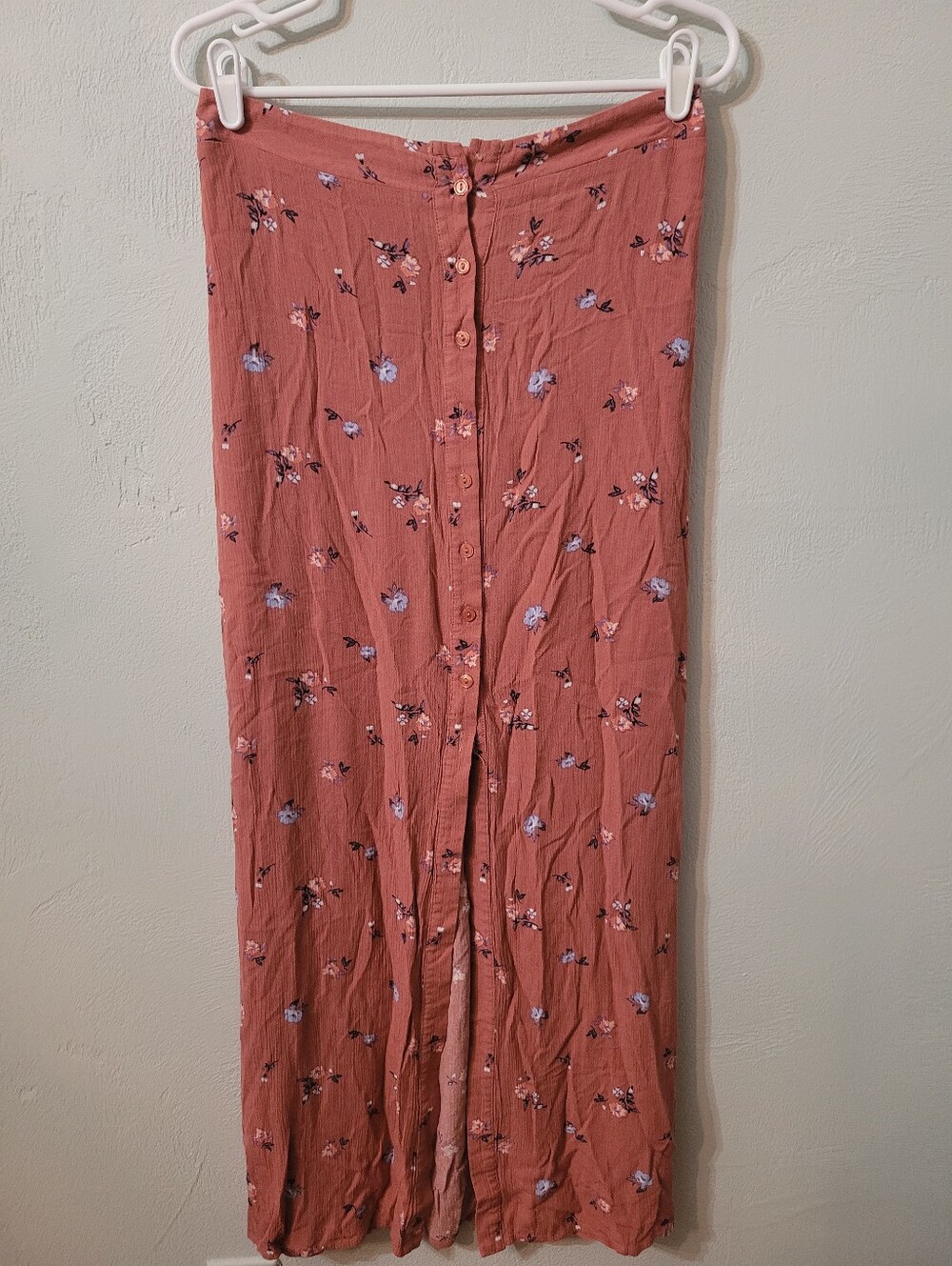 Good Luck Gem Cute Front Button Down Flower Skirt Size Medium